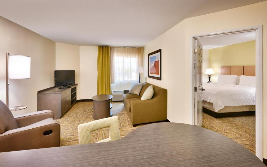 Candlewood Suites Belle Vernon By Ihg Exterior photo